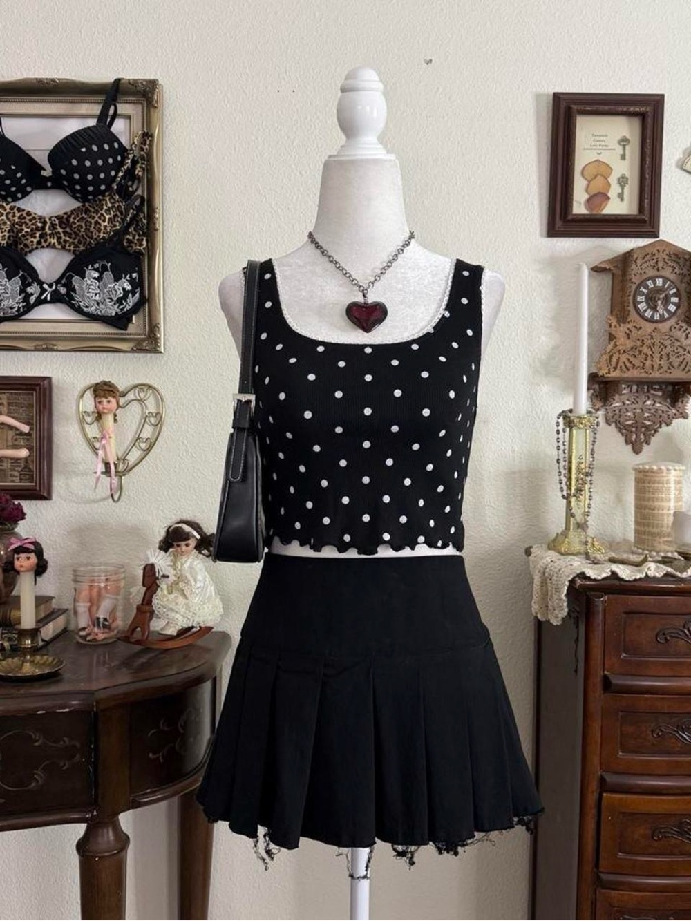 Dainty coquette black and white ribbed polkadot‎ crop top w lettuce hem